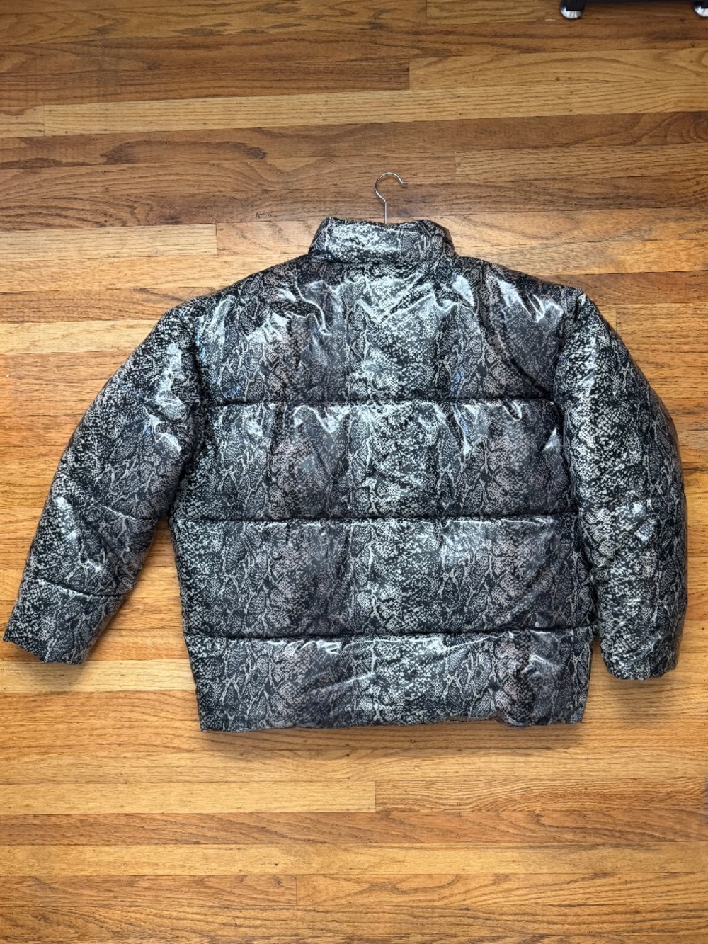 ASOS Snakeskin Puffer Jacket - Picture 2 of 3